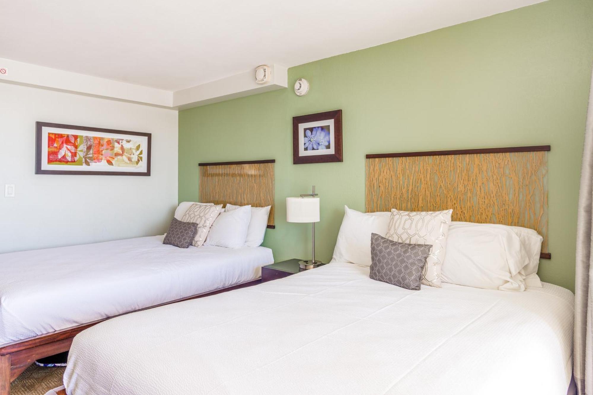 Island Colony Suites Honolulu Quarto foto